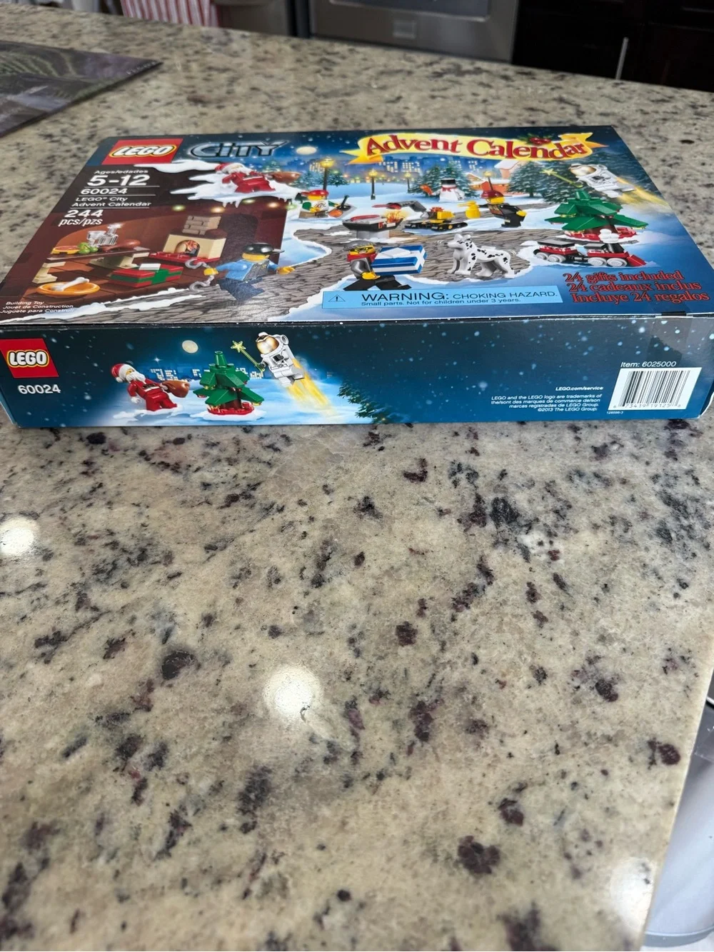 LEGO City Advent Calendar 60024 Retired 2013 NIB Sealed
